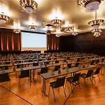 Grand Hyatt Hotel 5*