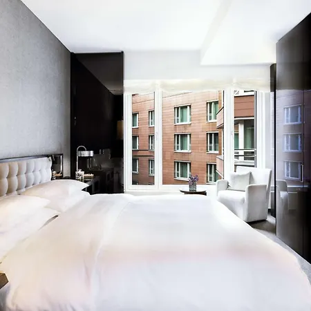 Hotel Grand Hyatt