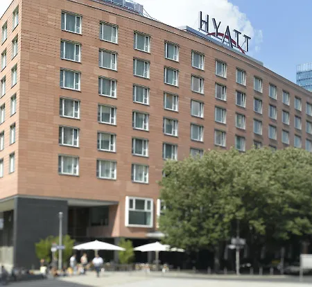 Grand Hyatt Hotel 5*